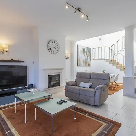 Casa Coral Holiday home